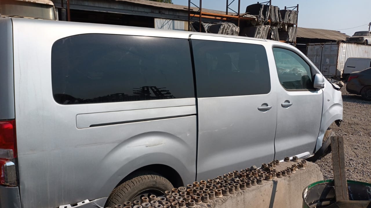  Peugeot TRAVELLER 2017    EN DESARME